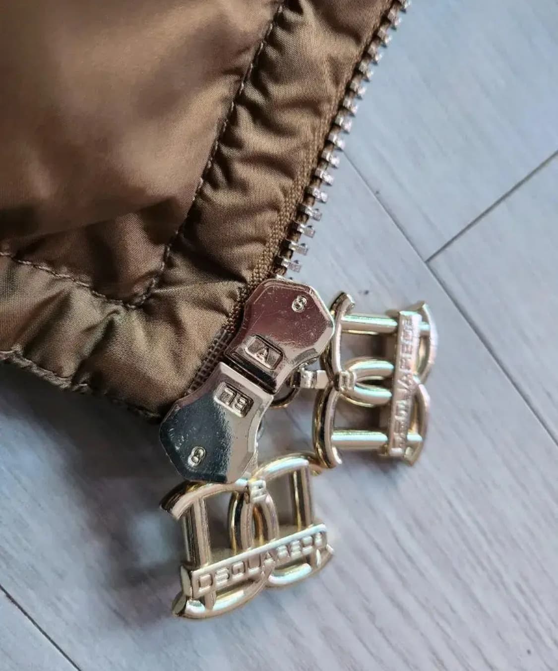 정품 디스퀘어드2 여성용 스키 패딩파카 eu40 상품이미지5