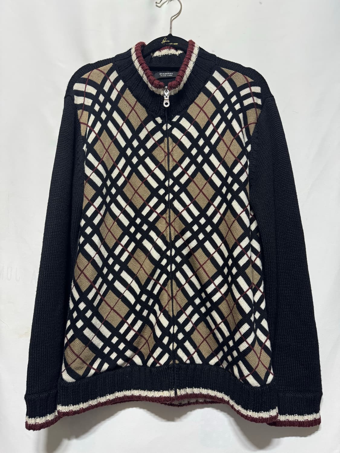 2 버버리 블랙라벨 니트 집업 상품이미지1