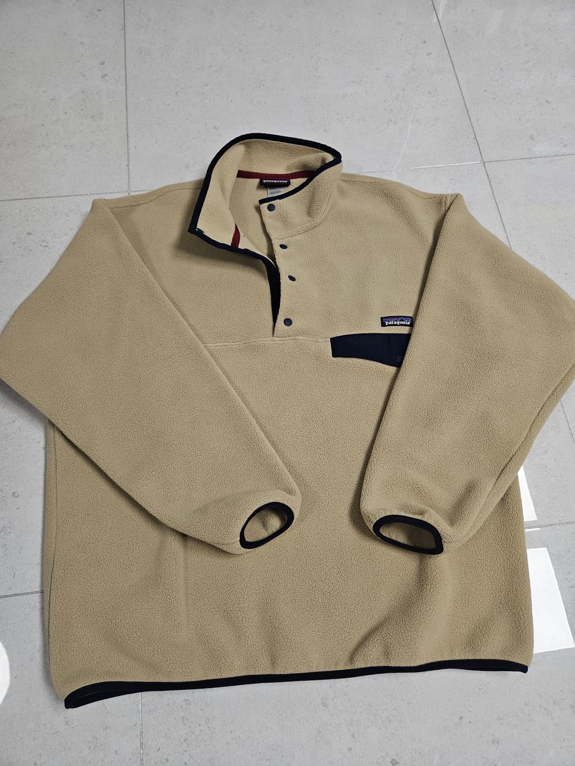 파타고니아 신칠라 L 카키아이보리 상품이미지1