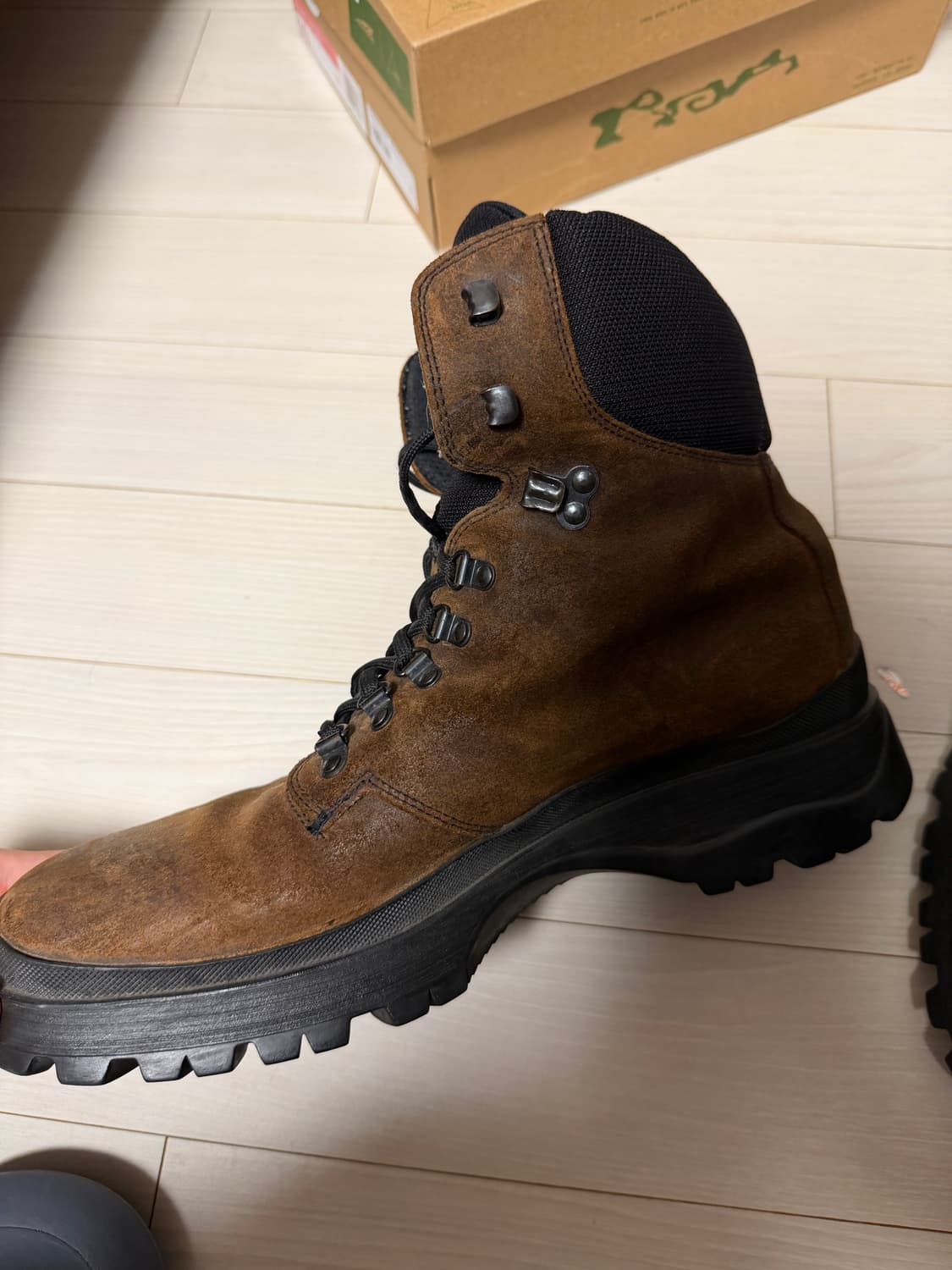 프라다 00s 하이킹 부츠 상품이미지5