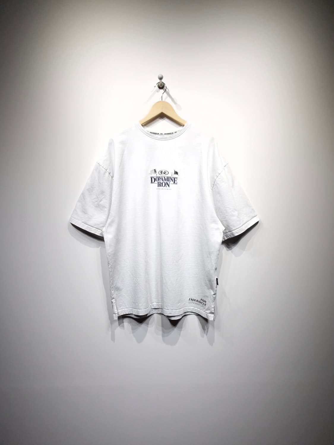 압도. 반팔티셔츠_L 상품이미지1