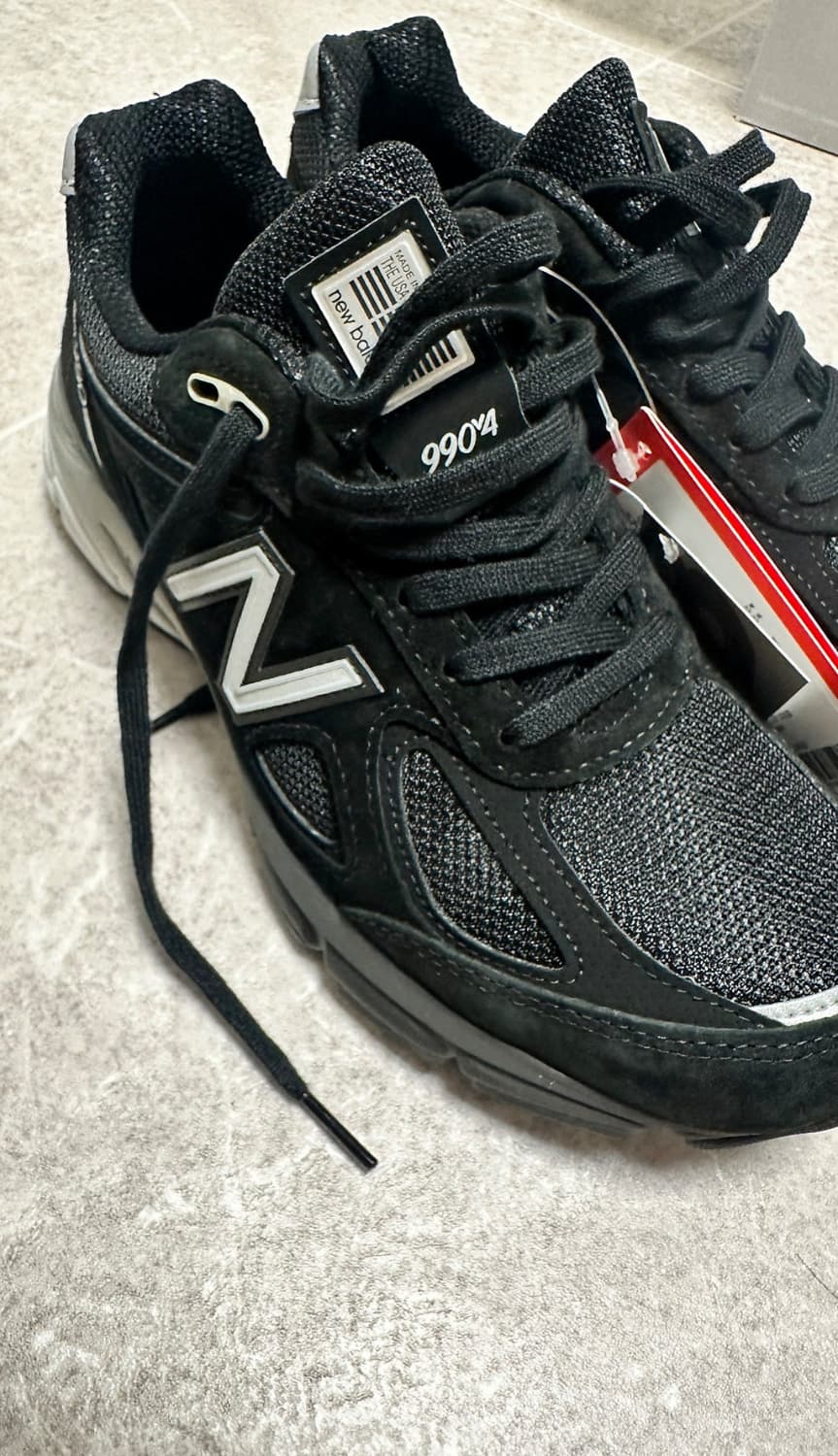 (새상품) 뉴발란스 990v4 블랙 상품이미지3