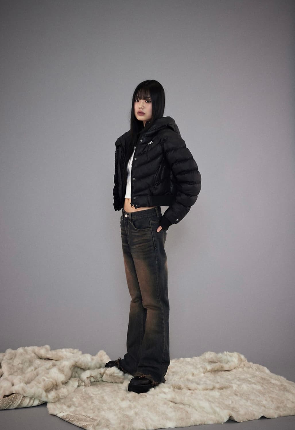 애즈온 숏 푸퍼 패딩 블랙 상품이미지3