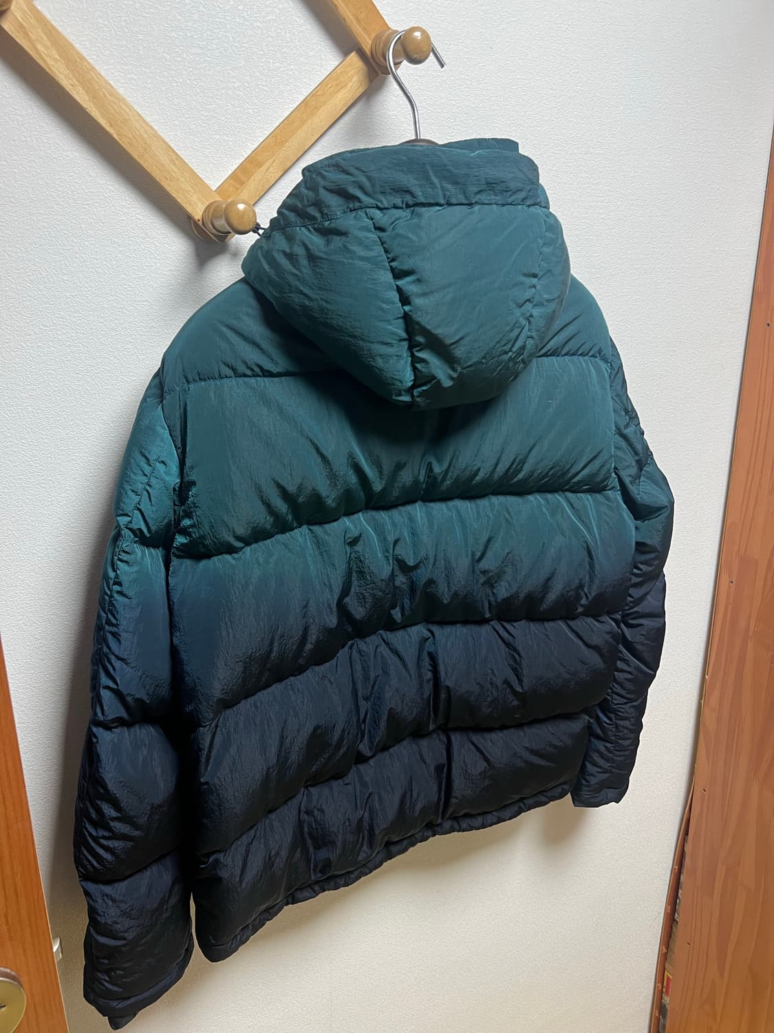 폴앤샥 그라데이션 구스다운 패딩 M사이즈 상품이미지3