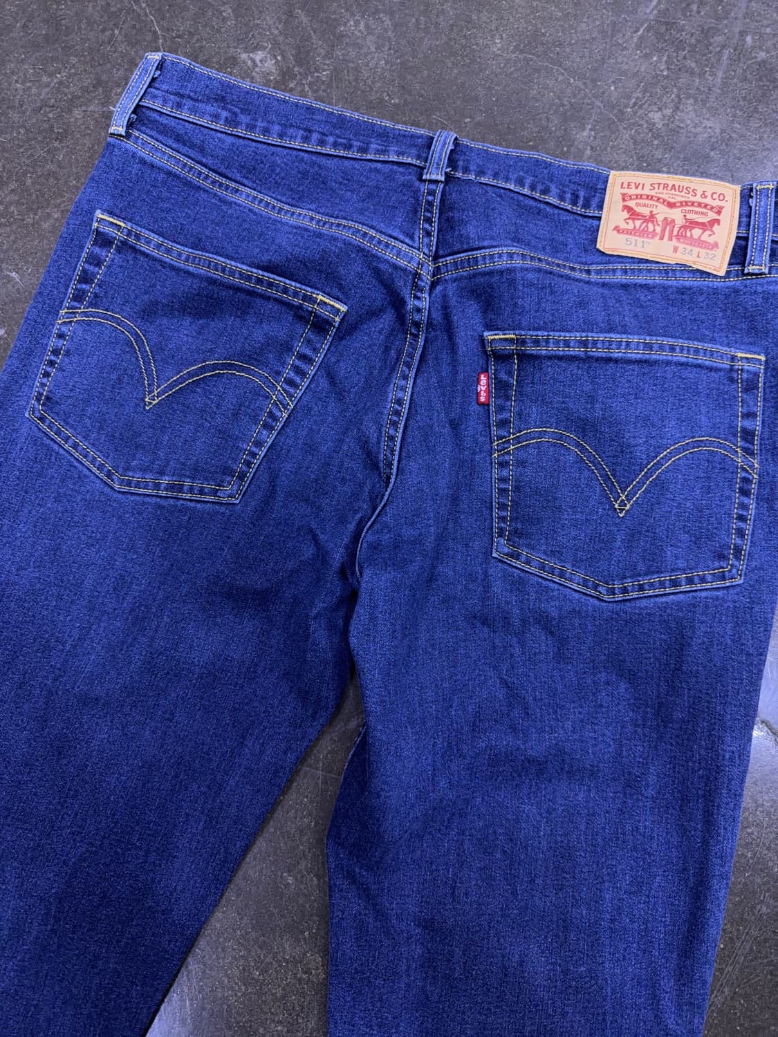리바이스 511 슬림핏 딥블루 워싱 스판덱스 블렌드 데님팬츠 34 상품이미지6