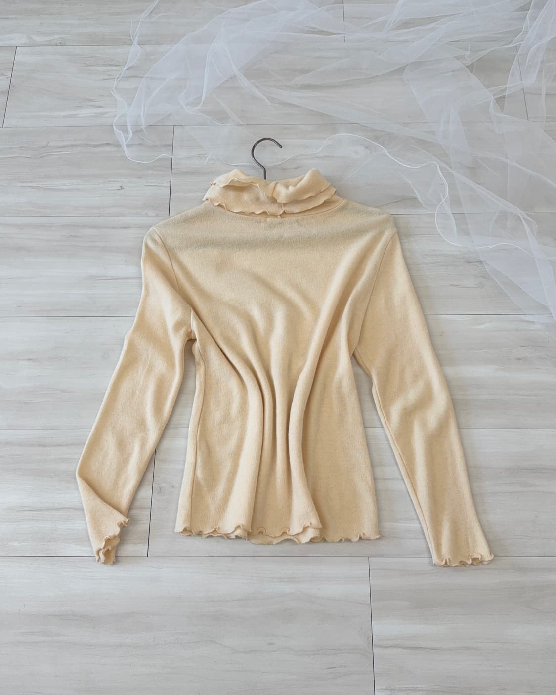 fairy cosy yellow beige rabbit fur knit 상품이미지8