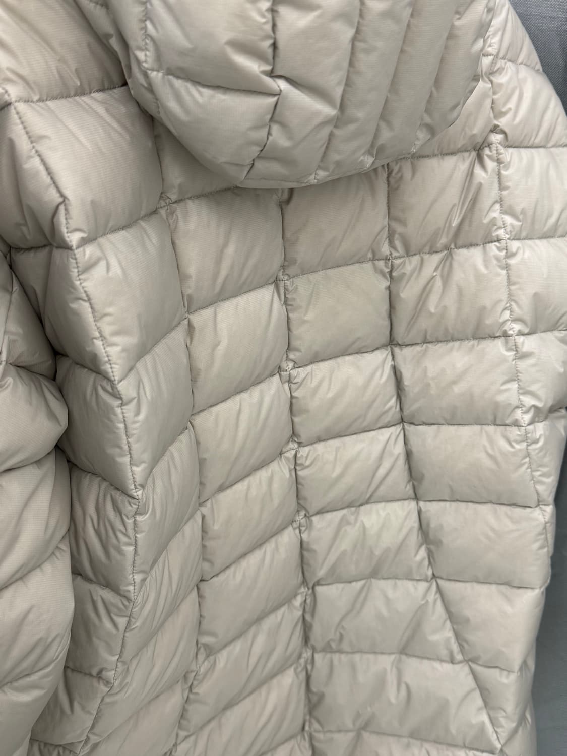비긴202 커브라이트 다운 점퍼 라이트 그레이 새상품 2사이즈 상품이미지5