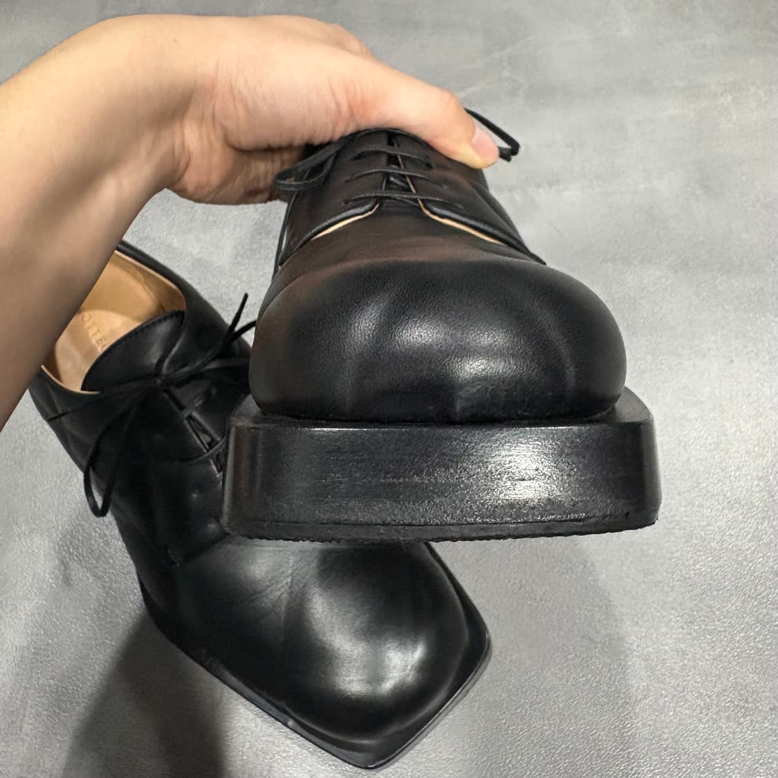 보테가베네타 퀄팅 더비 상품이미지8