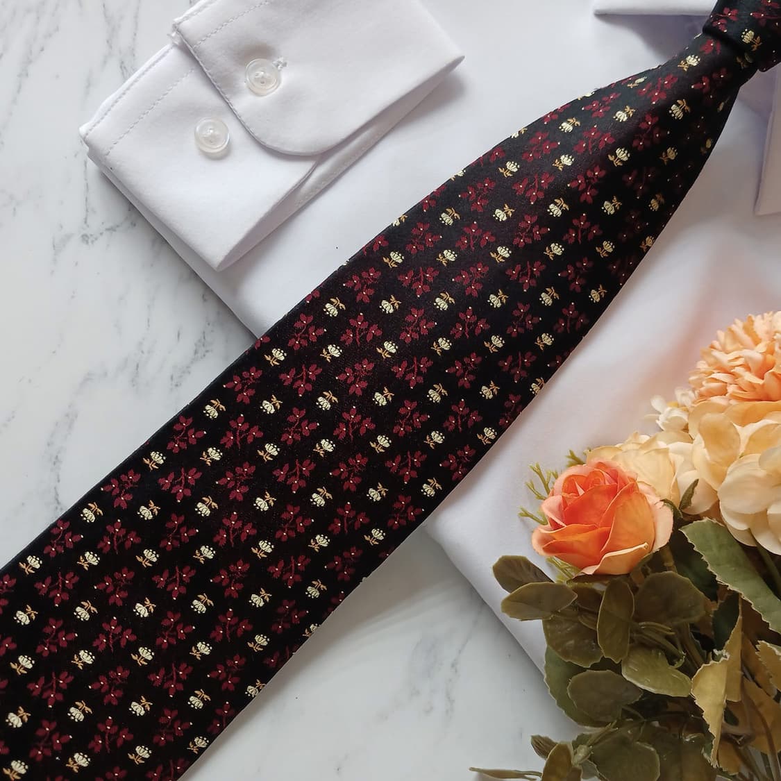 지방시 실크 블랙 플라워 자수 패턴 넥타이 9.6cm A+등급 E856 상품이미지4