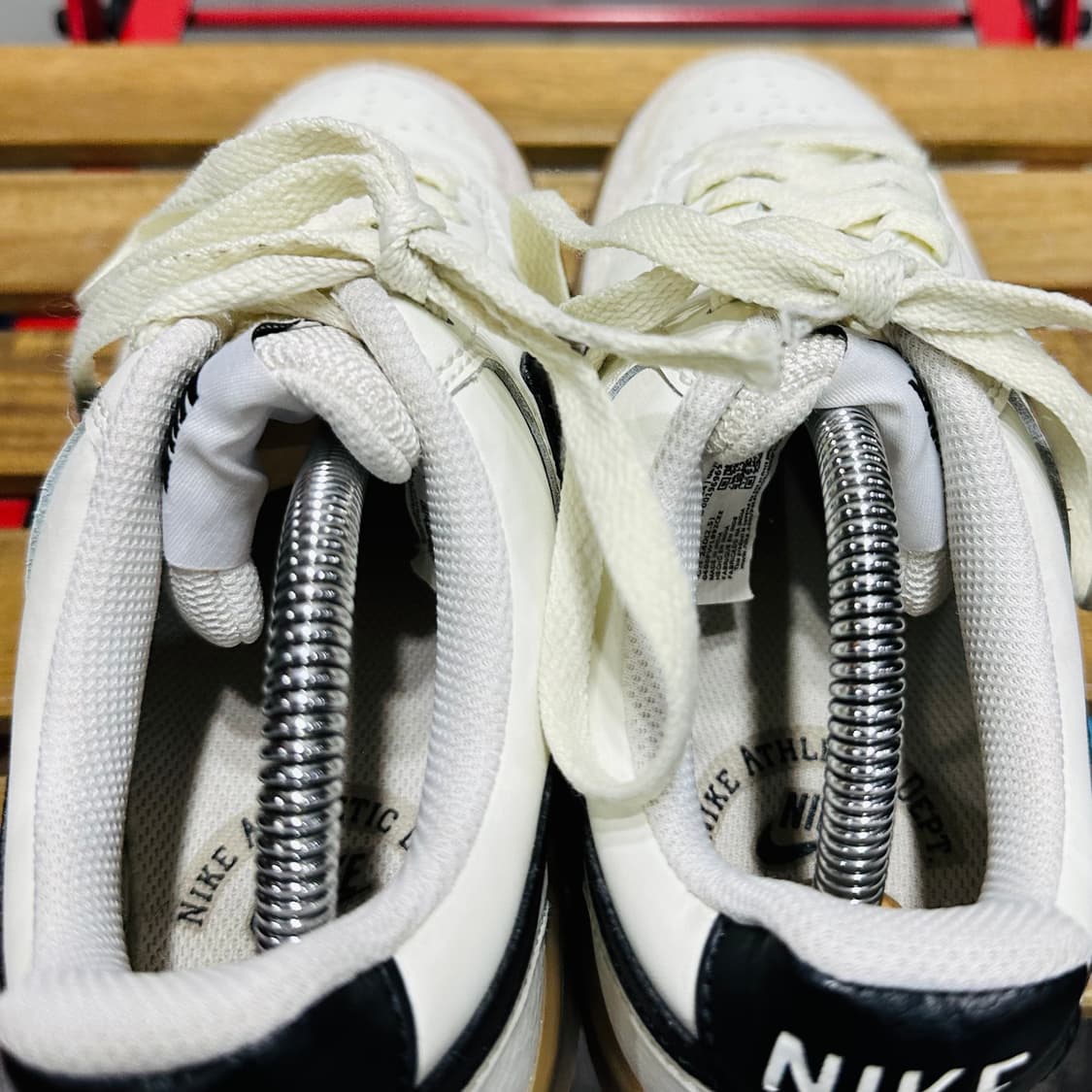 240) 나이키 운동화 여성 여자 신발 코트 버로우 헤리티지 상품이미지5
