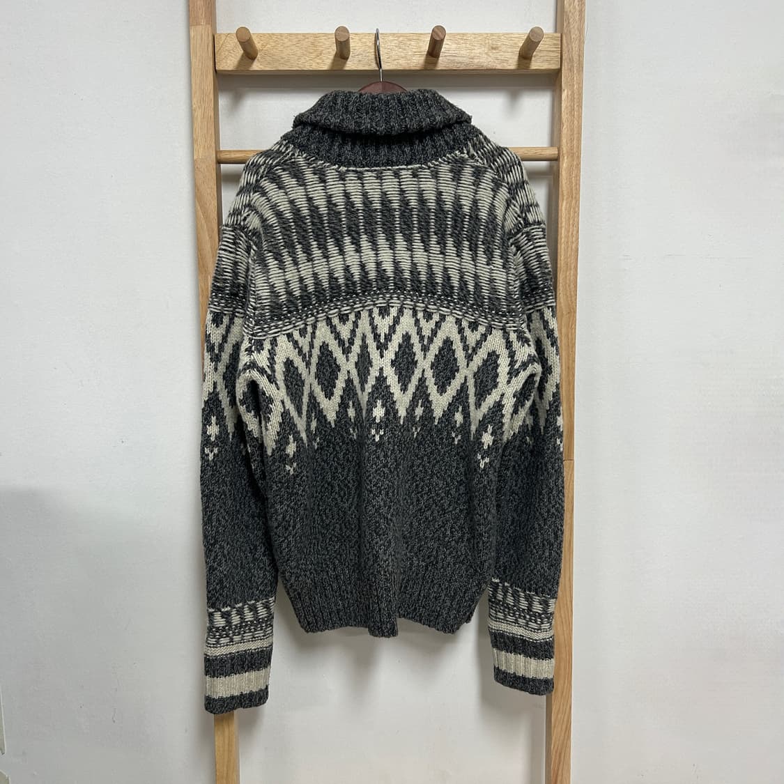 갭 노르딕 패턴 숄카라 니트 가디건 상품이미지3