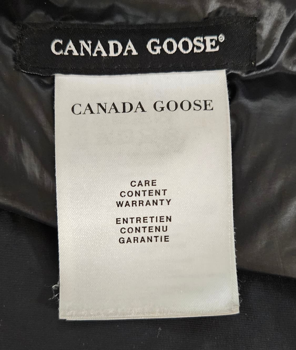 (급처.매장정품)캐나다구스 하프패딩 블랙 L(100~105) 특A급 상품이미지8
