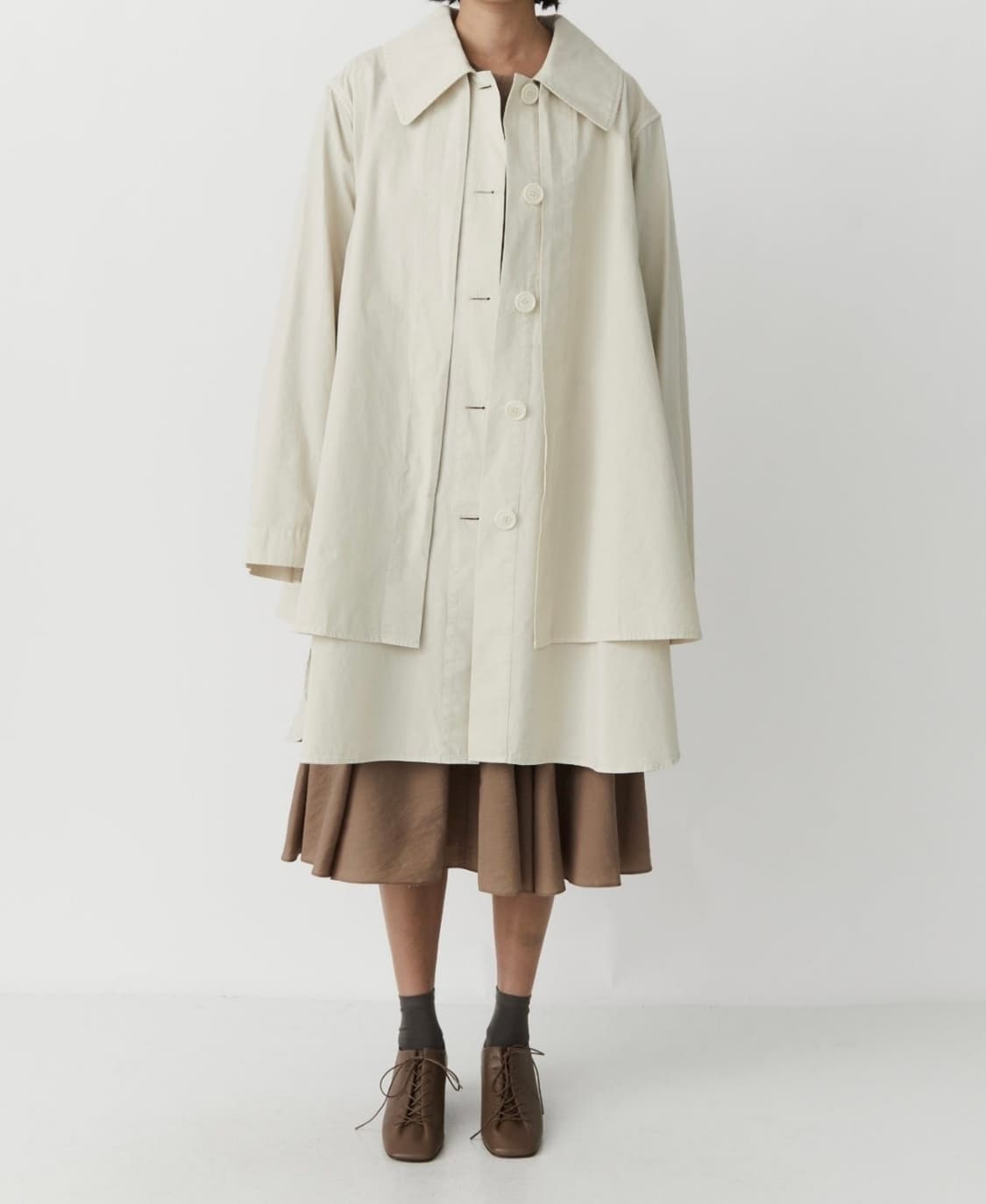 르메르 스톰 플랩 코트 브라운 상품이미지3