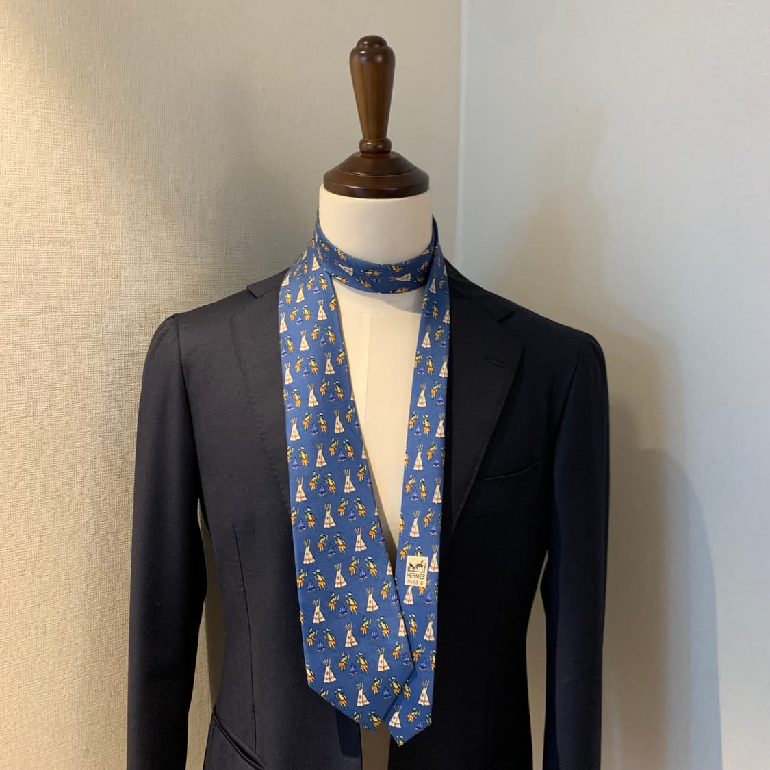 에르메스(HERMES) 명품 결혼식넥타이 A+등급 9cm 상품이미지1