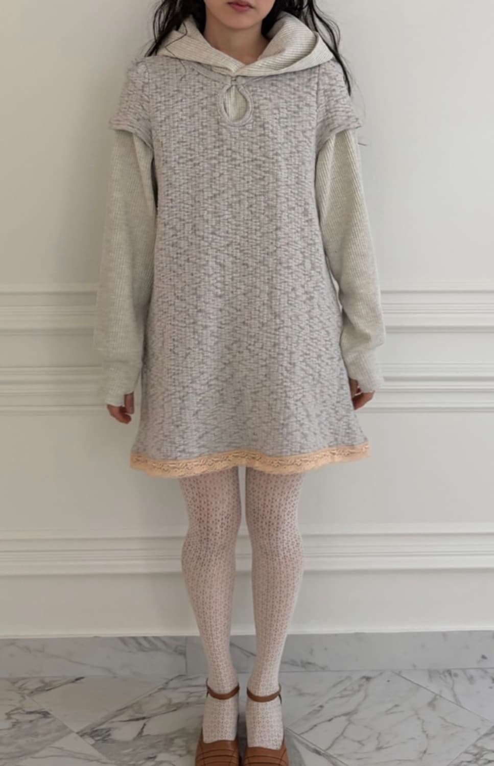 콜로신스 WEIRD DROP TOP DRESS LIGHT GRAY 상품이미지2