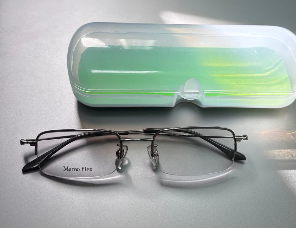 빈티지 오래된숲 블랙 반무테 안경 상품이미지1