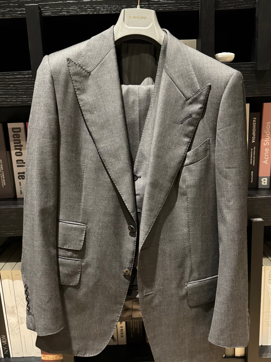 톰포드 쓰리피스 정장 셋업 50 상품이미지1