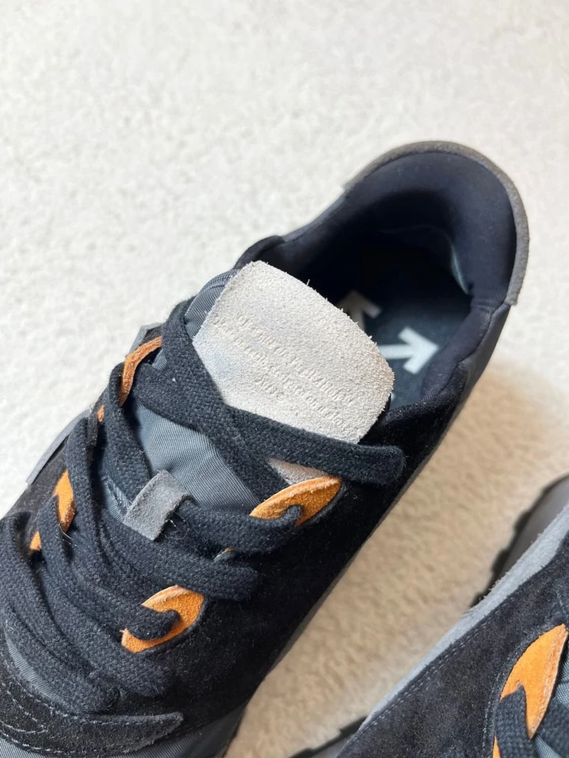 오프화이트 19ss 애로우 런웨이 런닝 스니커즈 A1724 상품이미지4