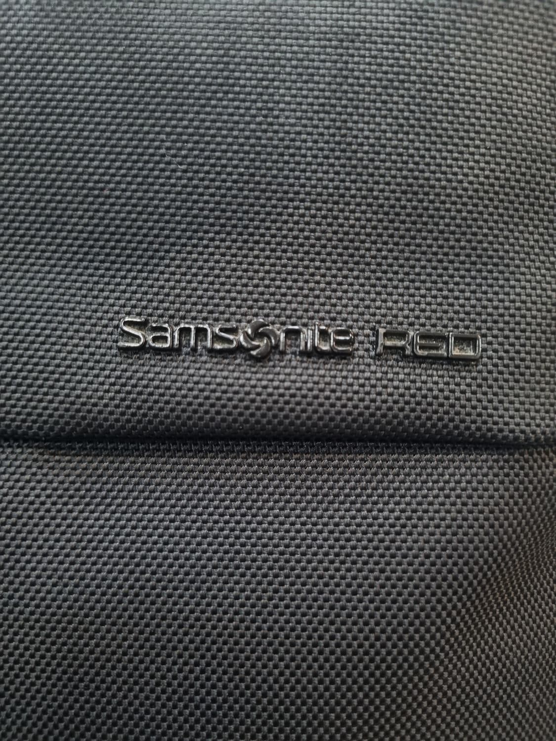 샘소나이트 레드 블랙 백팩 상품이미지2