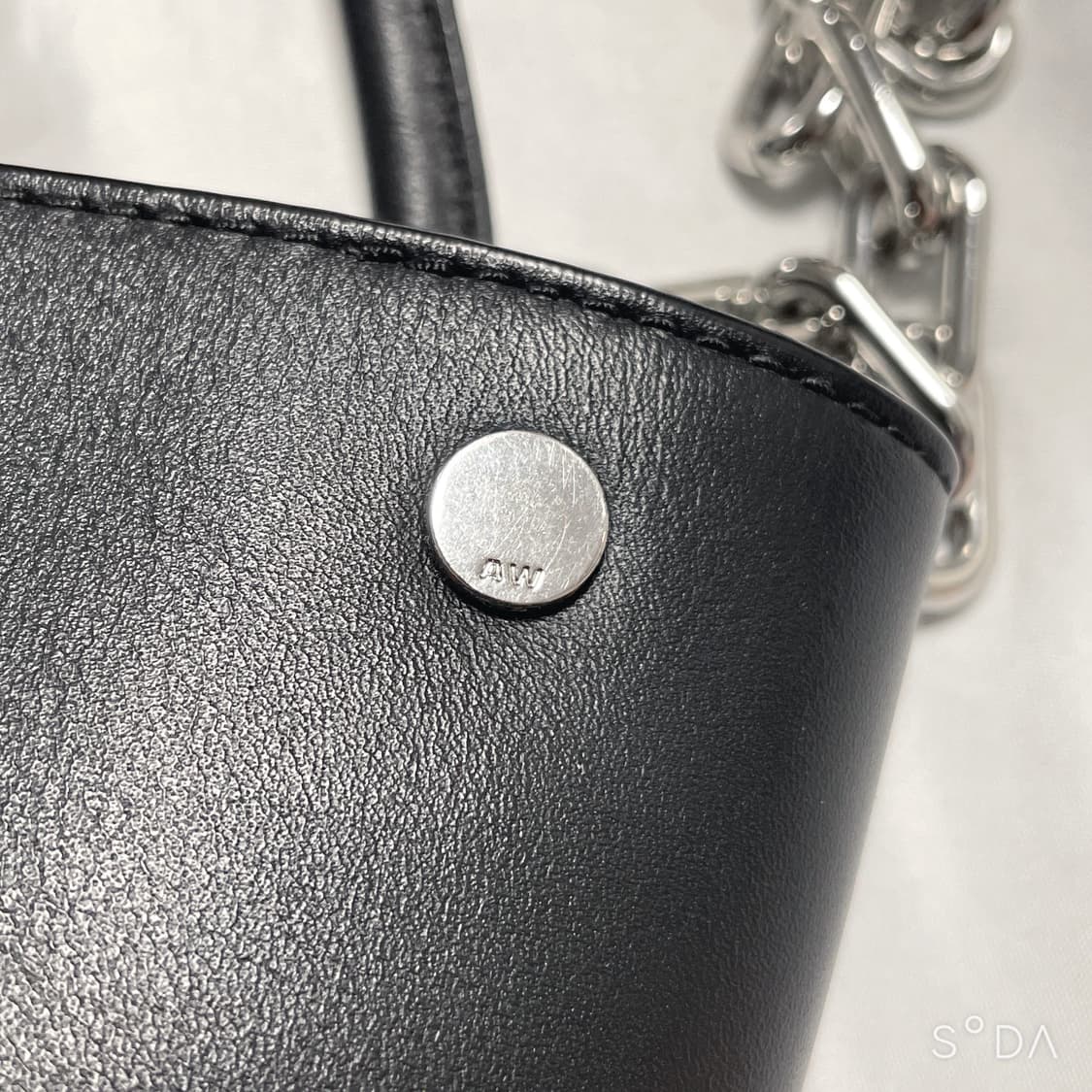 알렉산더왕 호보 토트백 상품이미지3