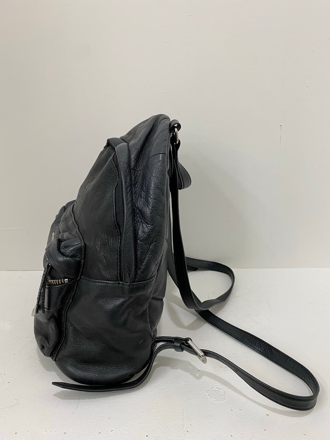 DIESEL 레더 백팩 상품이미지2