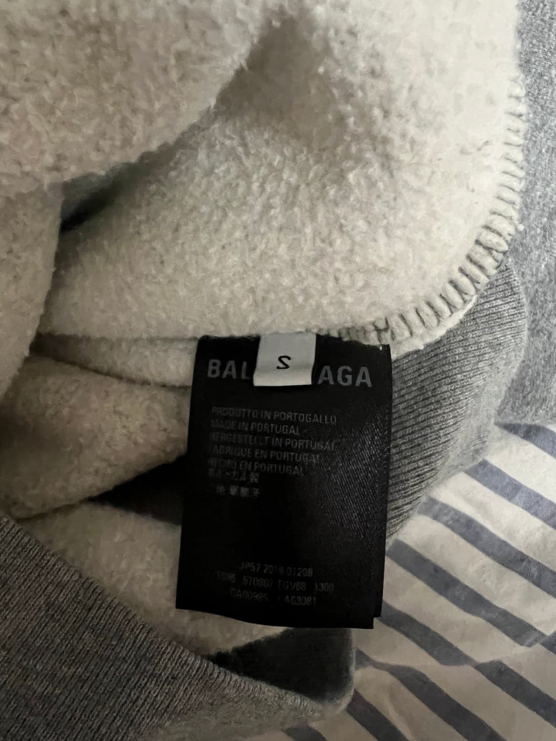 발렌시아가 파리스 맨투맨 상품이미지4