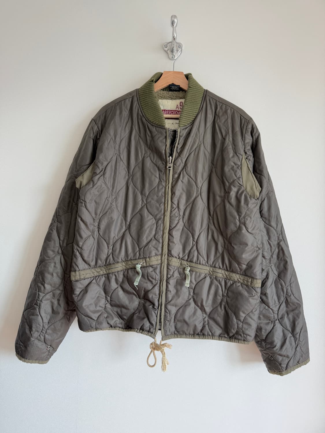 아베크롬비&피치(ABERCROMBIE&FITCH) 퀄팅 자켓 상품이미지1