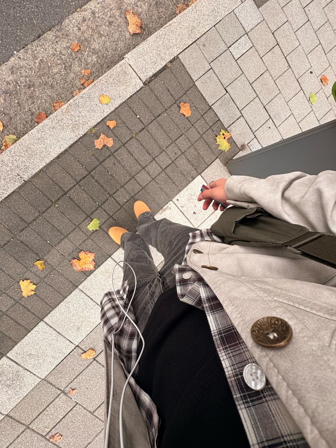 비엑세스 플리터드 워싱 링클 레더자켓 상품이미지3