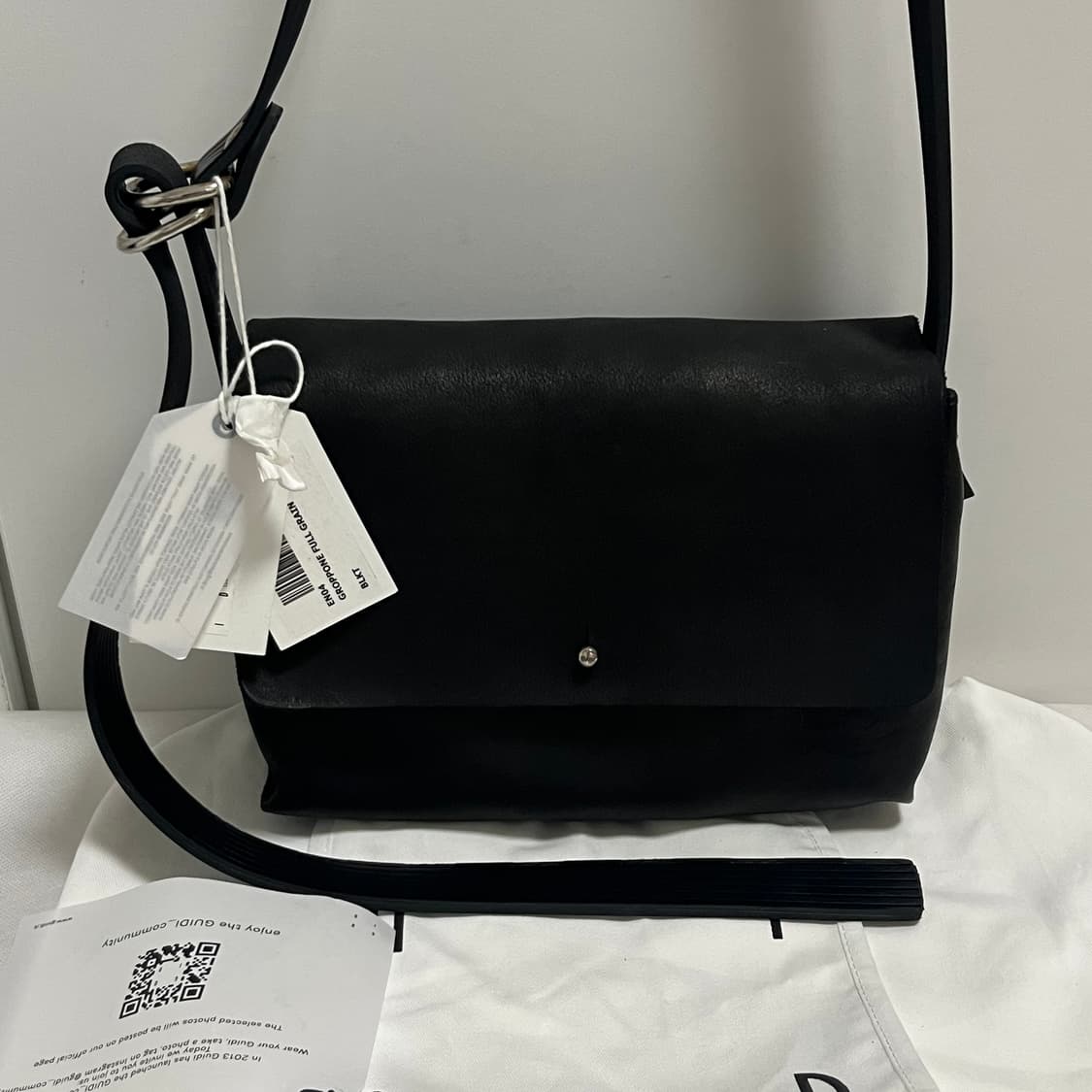 구이디 EN04 크로스백 상품이미지1