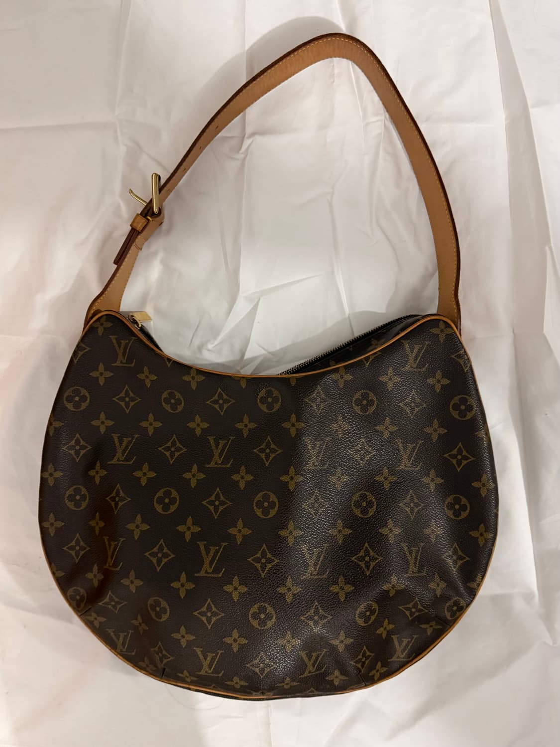 루이비통 크루아상 호보백 상품이미지1