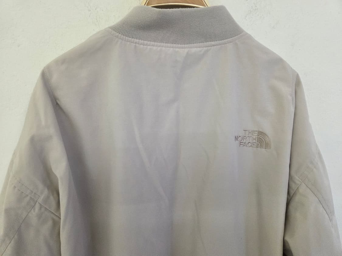 노스페이스 항공점퍼 2XL 베이지 상품이미지7