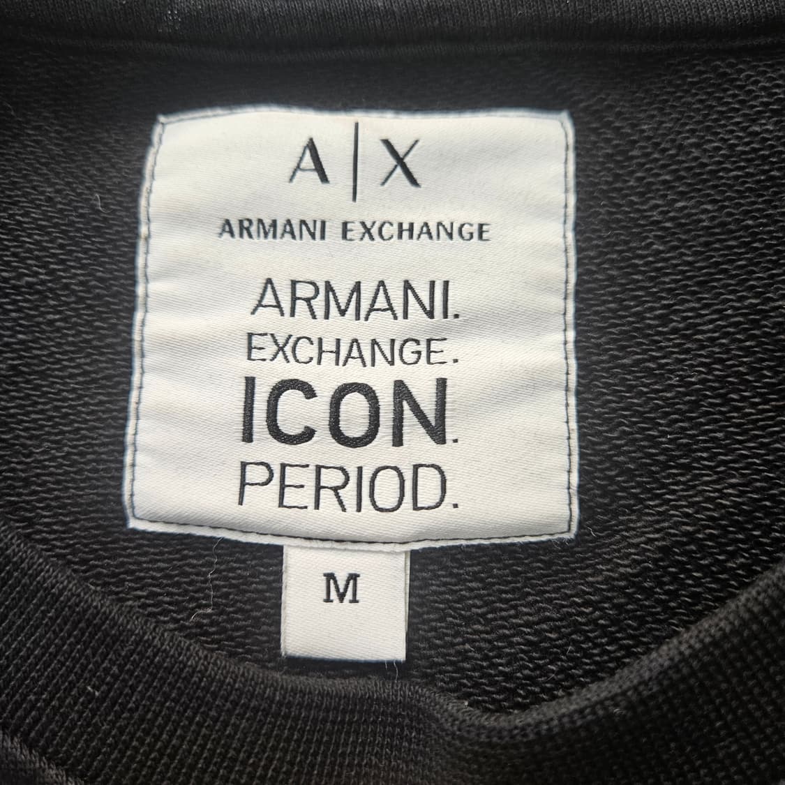 M 아르마니 큐빅로고 블랙 맨투맨 0408Y 상품이미지3