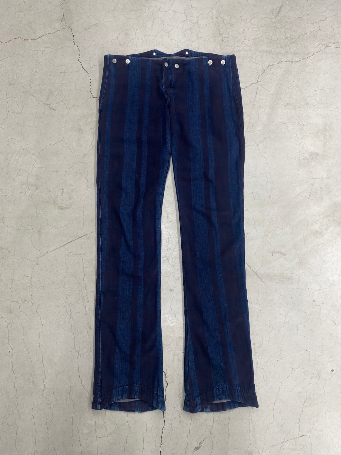 비비안 웨스트우드 맨 스트라이프 팬츠 상품이미지3