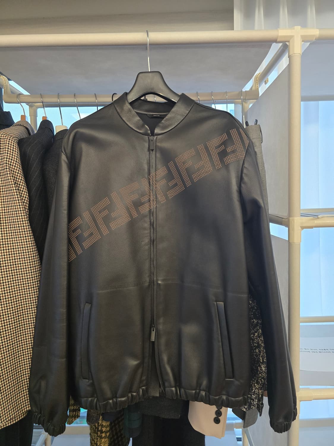 펜디 FF로고 램스킨 레더 블루종 46(실측 100) 상품이미지1