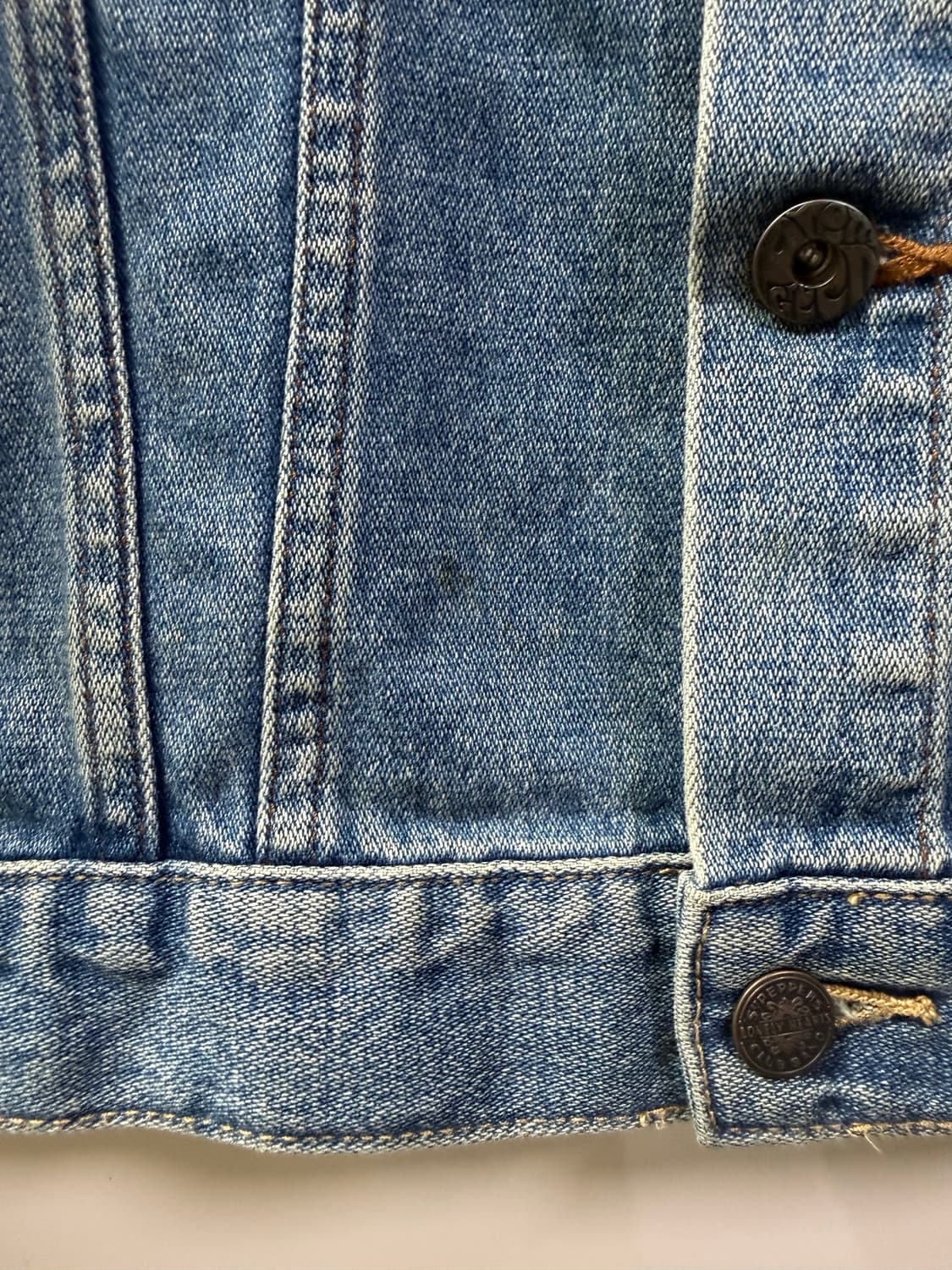 오아시스 리암갤러거 프리티그린 x 비틀즈 한정판 데님 자켓 상품이미지5