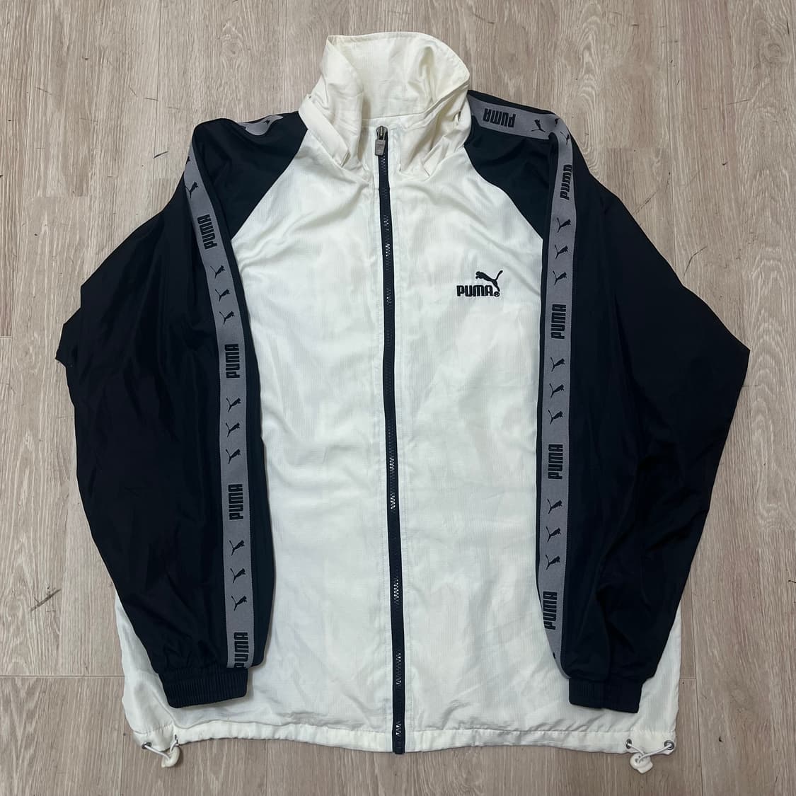 푸마 PUMA 올드스쿨 사이드라인 바람막이 자켓 XL(105) 상품이미지1