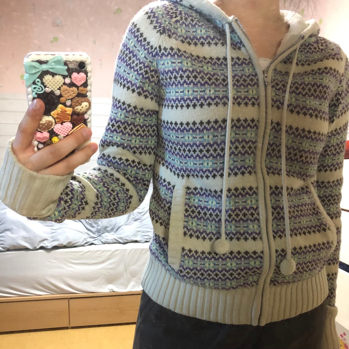 폼폼 니트 후드집업 상품이미지2