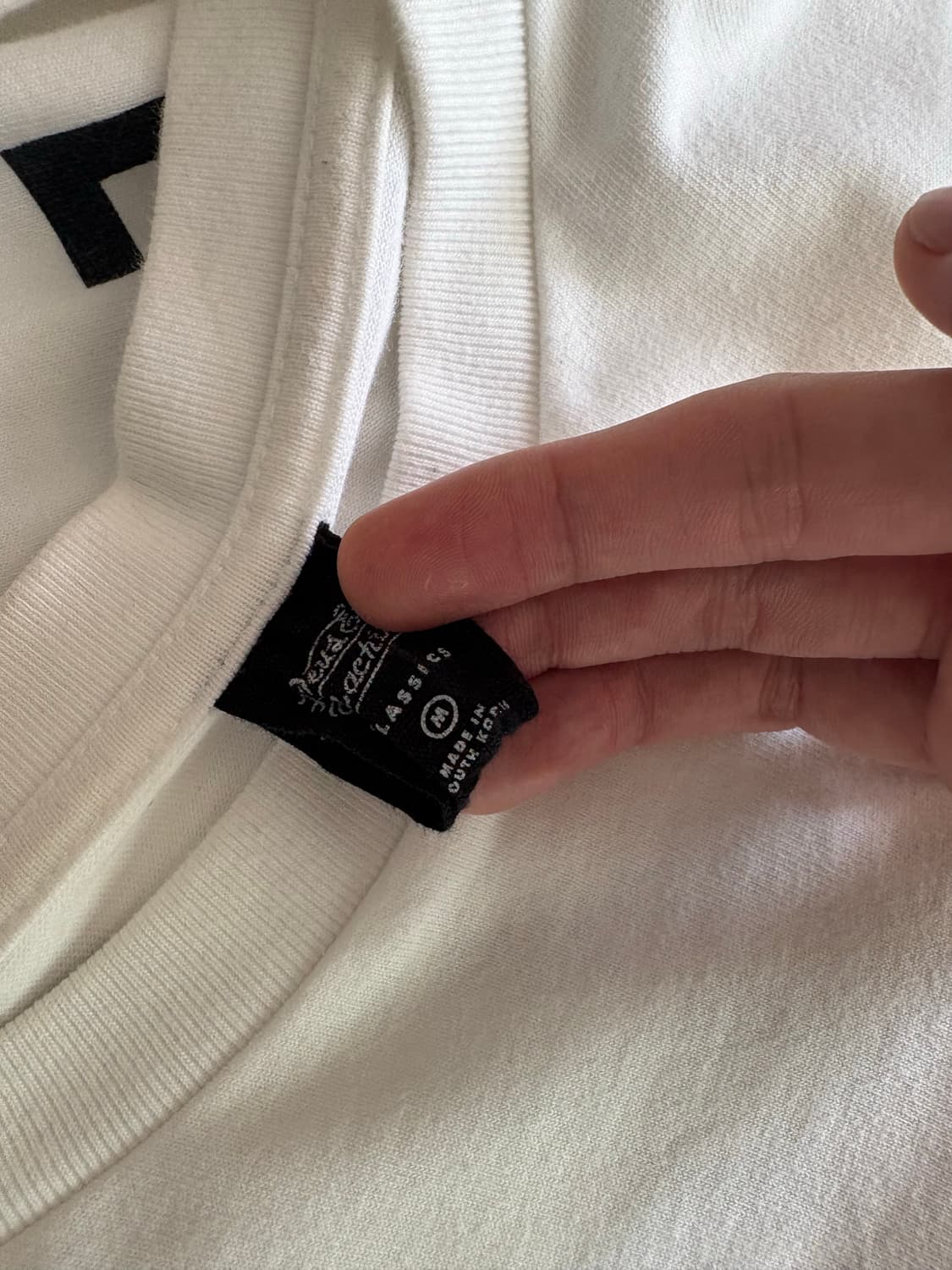 (M)데우스 엑스 마키나 서울 컬리지 롱슬리브 티셔츠 화이트 상품이미지4