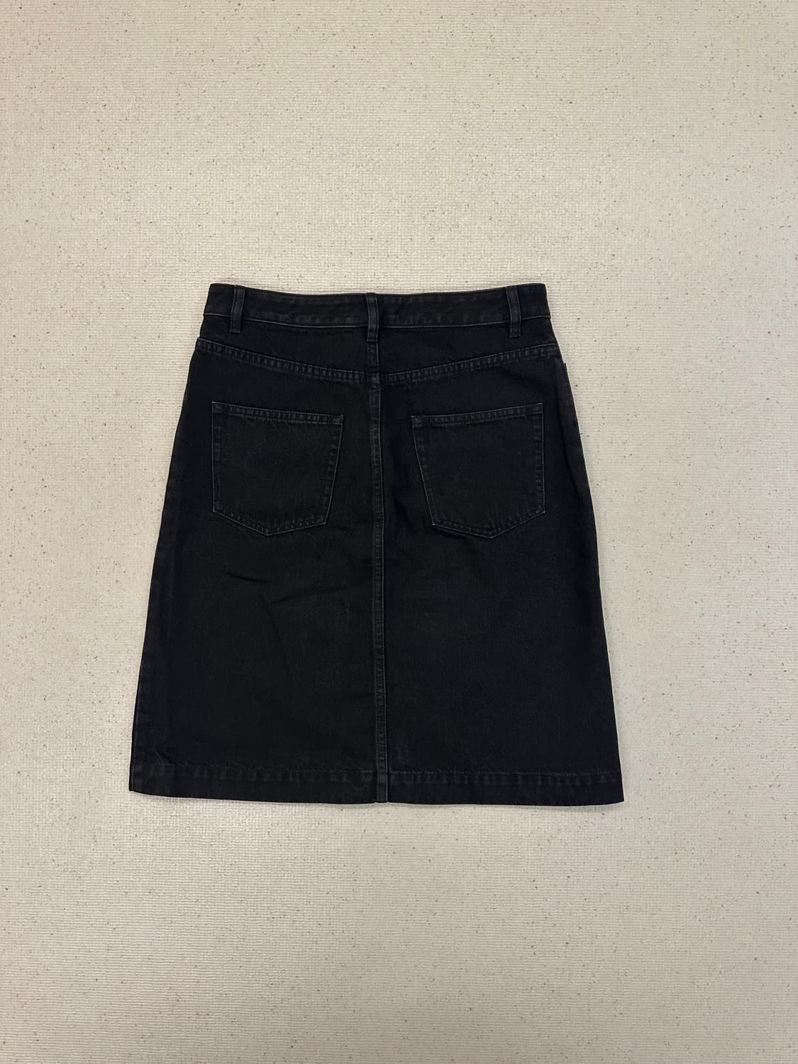 [36] A.P.C. 아페쎄 흑청 데님 스커트 상품이미지2