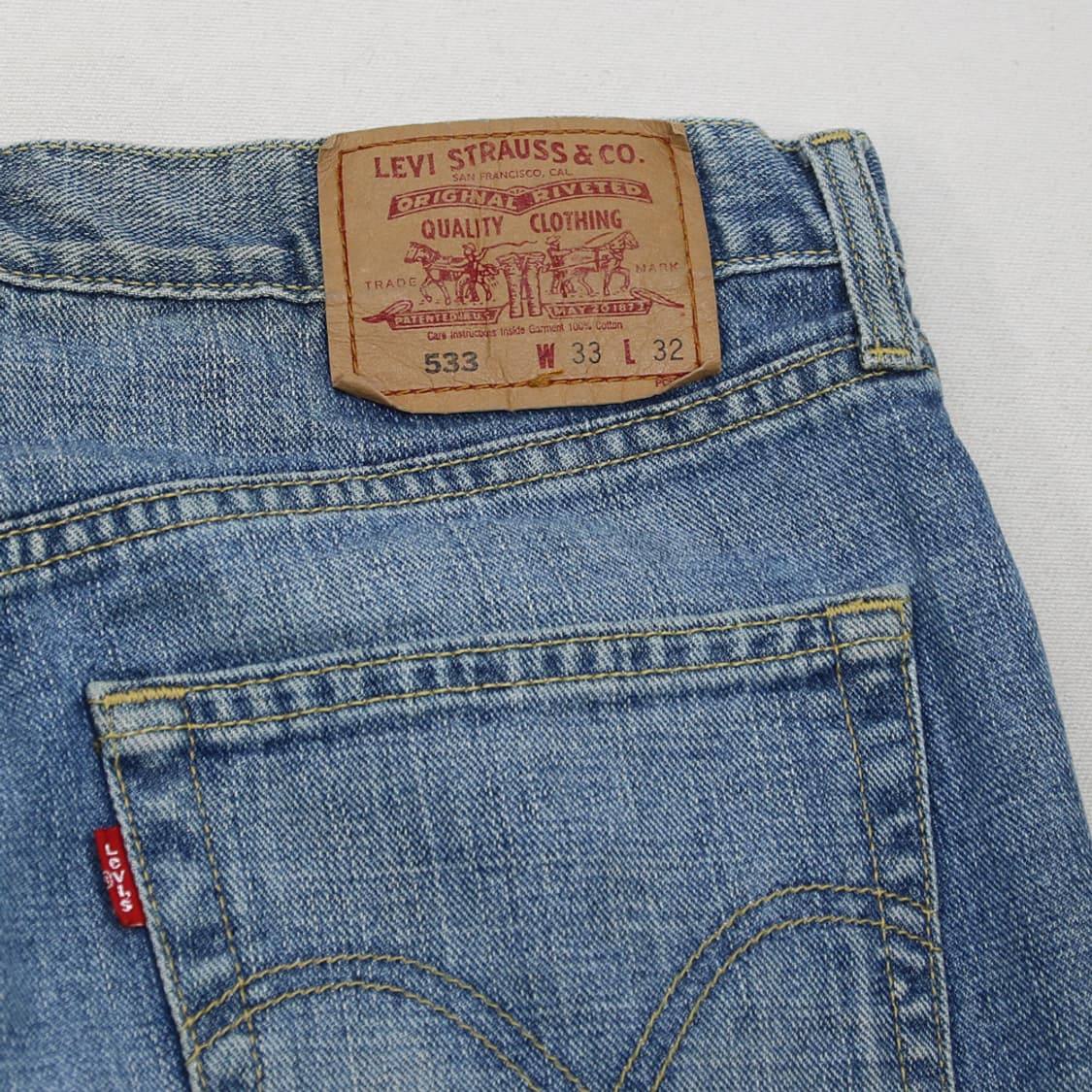 (착용컷) 리바이스 533 (남성용 31) 상품이미지9