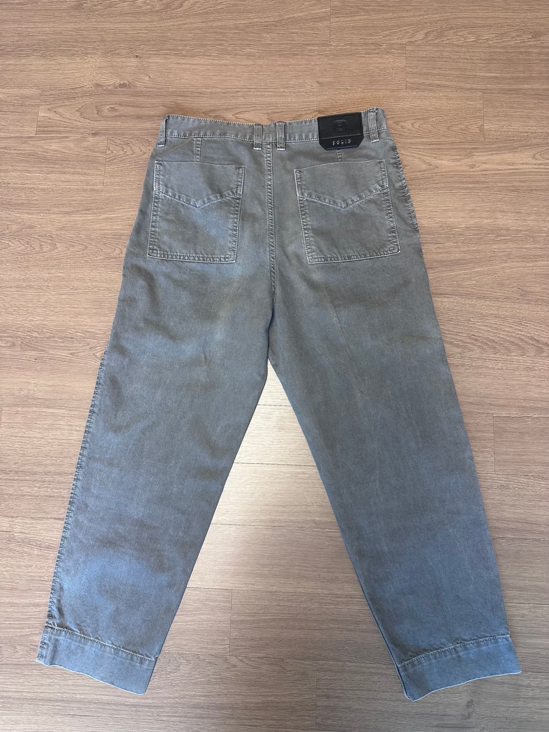 솔리드 옴므 21SS 차콜 그레이 크롭 팬츠 빈티지 상품이미지2