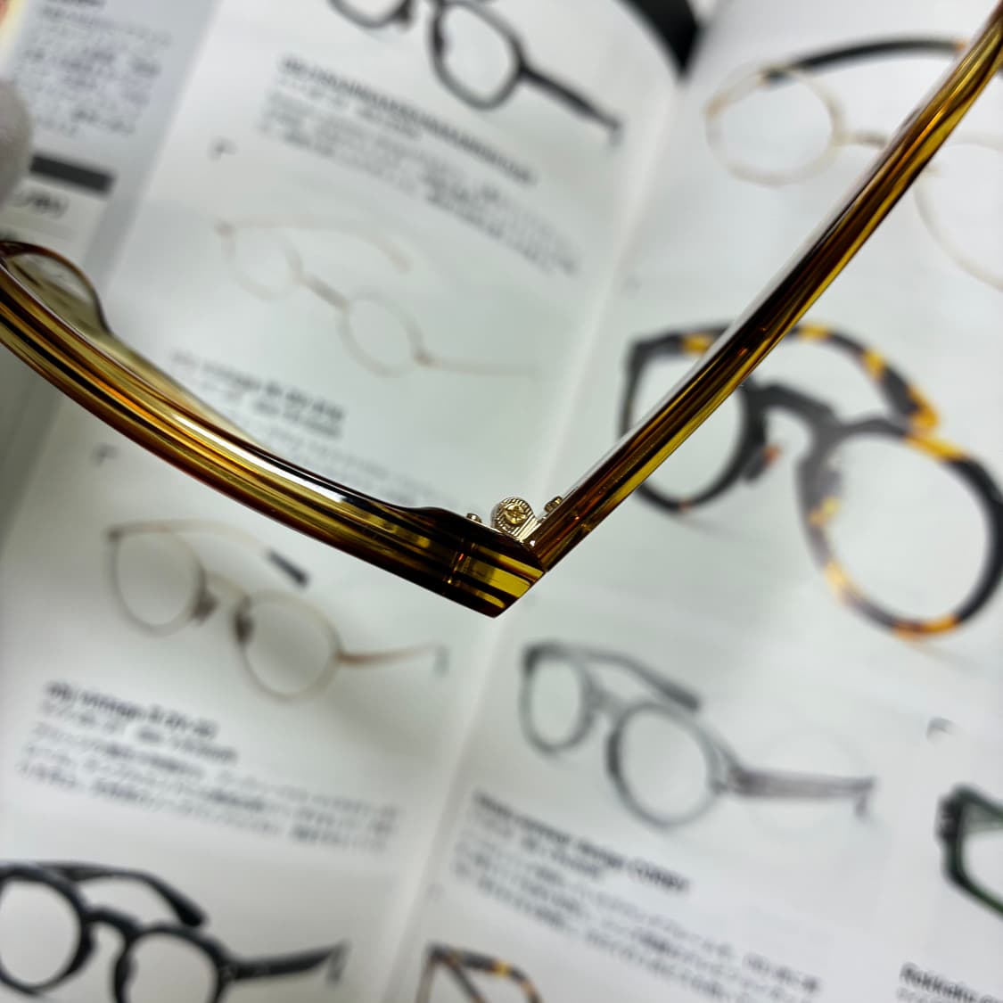 Hardy Amies 하디 에이미스 뿔테 안경 상품이미지4