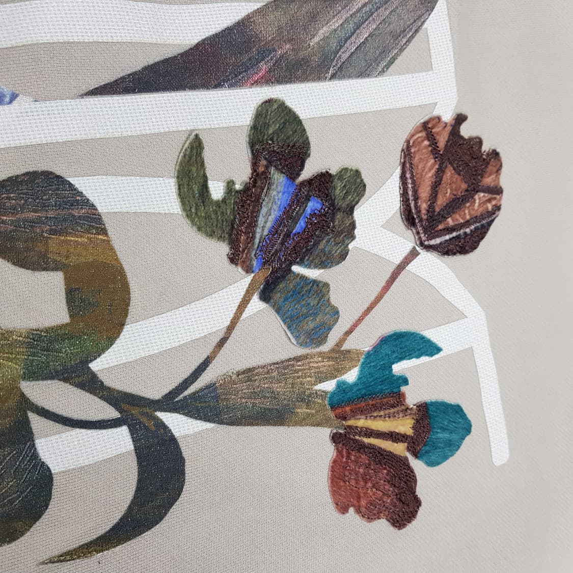 한섬 타임 TIME 2022 플라워 프린트 스웻셔츠 110사이즈 상품이미지3