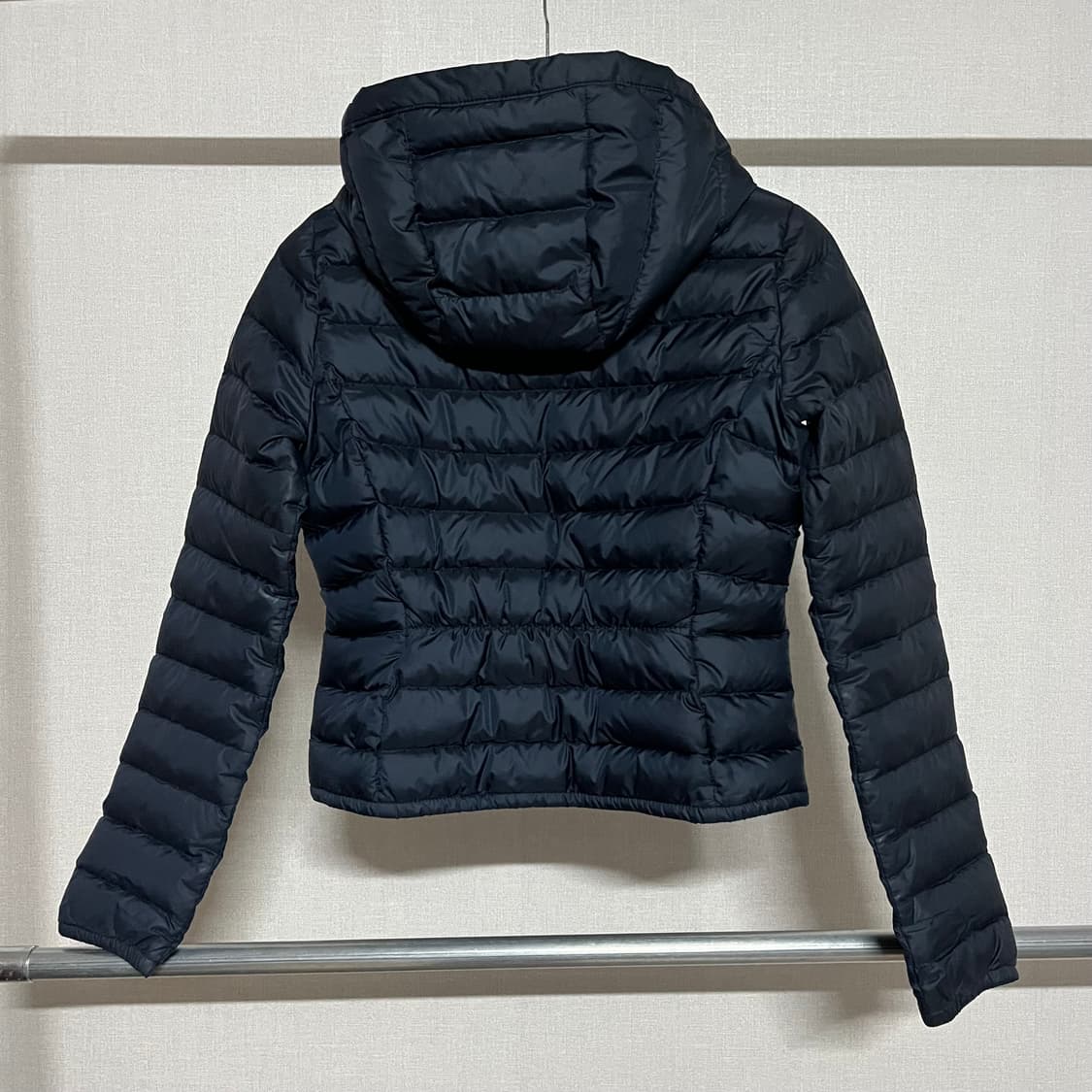 아베크롬비 크롭 패딩 S 상품이미지2