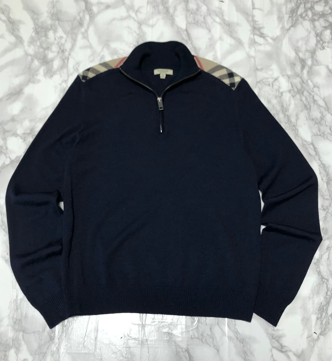 버버리 니트 거의새거 봄 메리노울 노바체크 상품이미지2