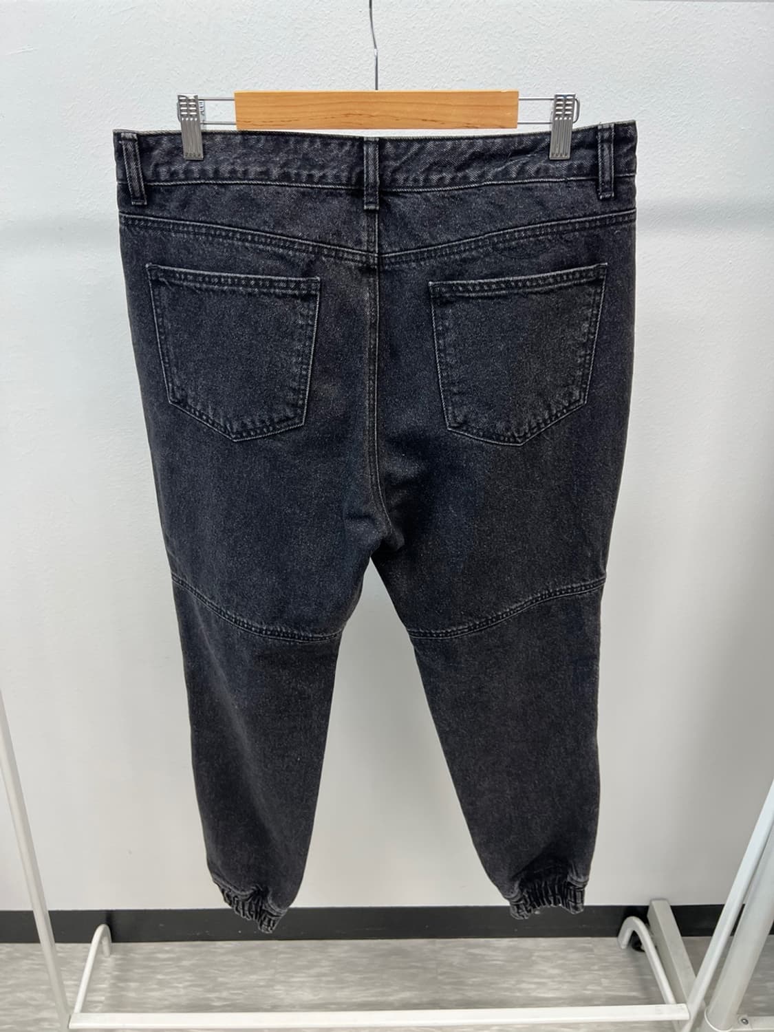 34) 준지 벨크로 흑청 조거데님 상품이미지9