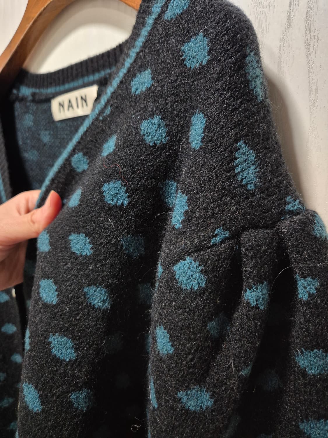 NAIN 블랙 도트 가디건 상품이미지6