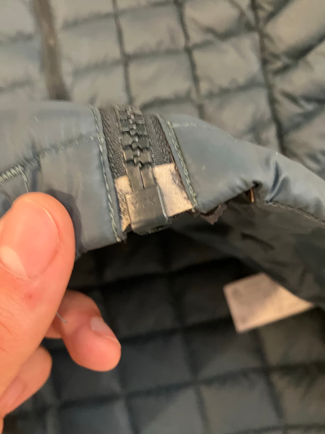 몽벨 제나 구스다운 바둑판 경량패딩 그린 상품이미지5