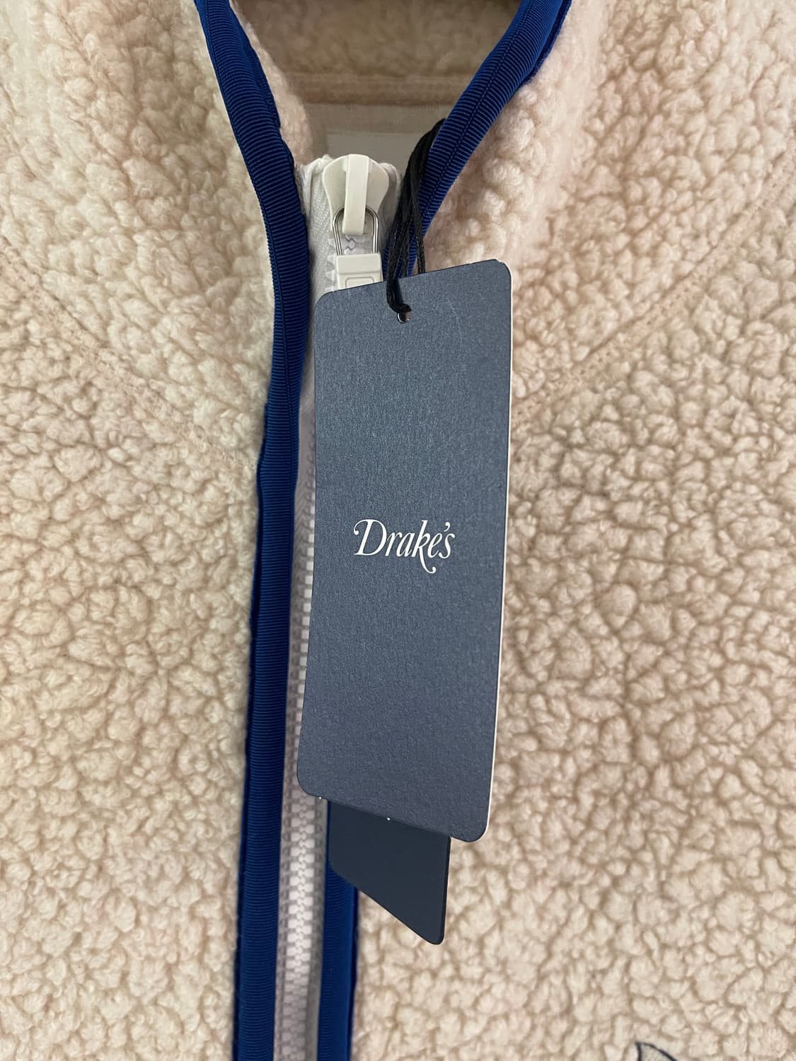 (새상품)드레익스 에크루 부클레 플리스 자켓 42 상품이미지2