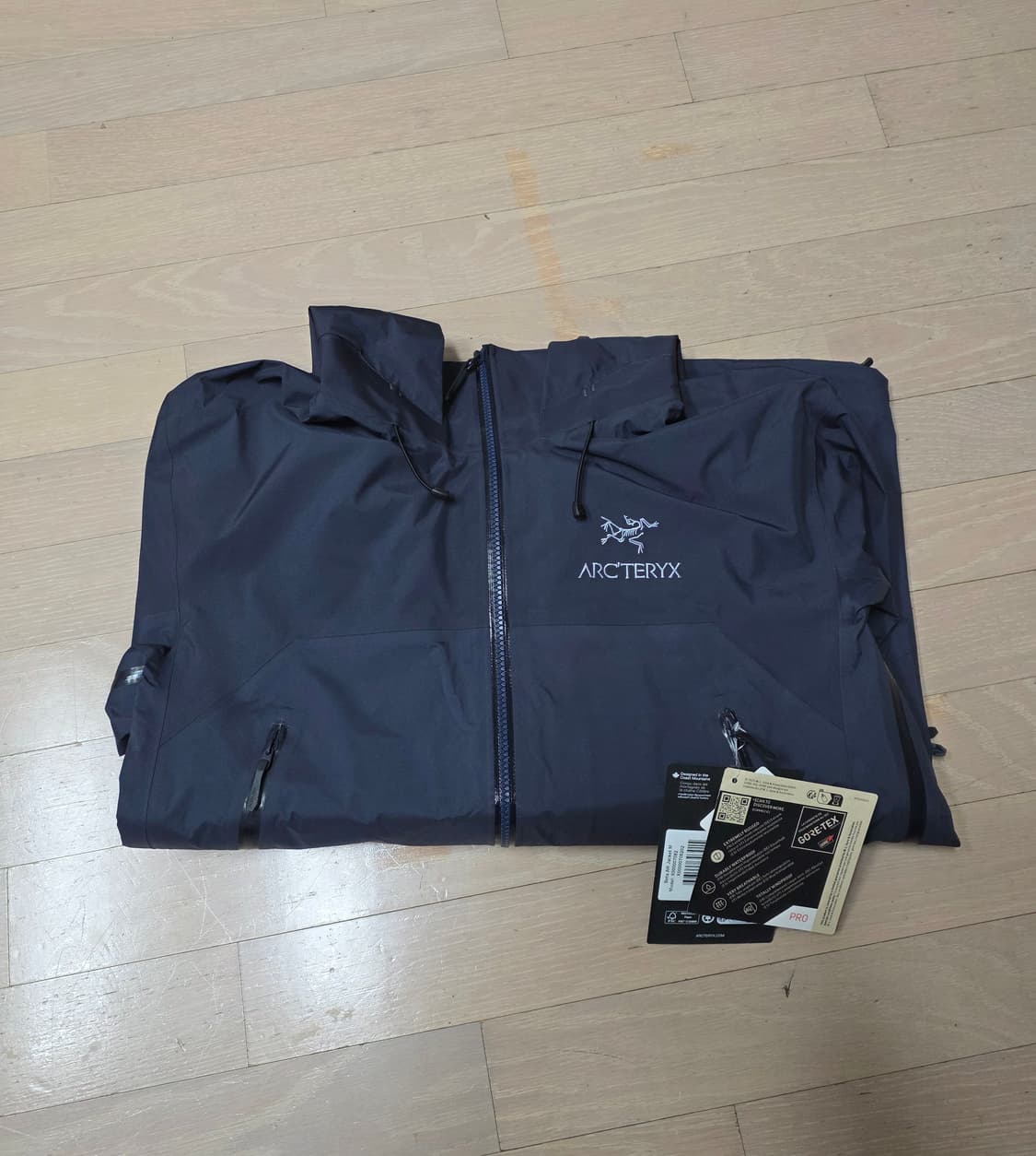 [새제품,M]아크테릭스 베타AR 블랙사파이어 상품이미지2